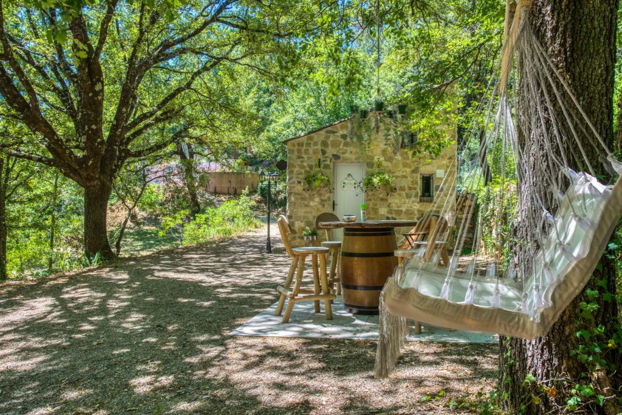 Domaine De L'insolite Guest house Meounes-les-Montrieux